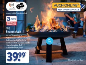 Eine Feuerschale von ALDI auf einer Terrasse, mit loderndem Feuer, im Hintergrund Personen bei einem gemütlichen Beisammensein.